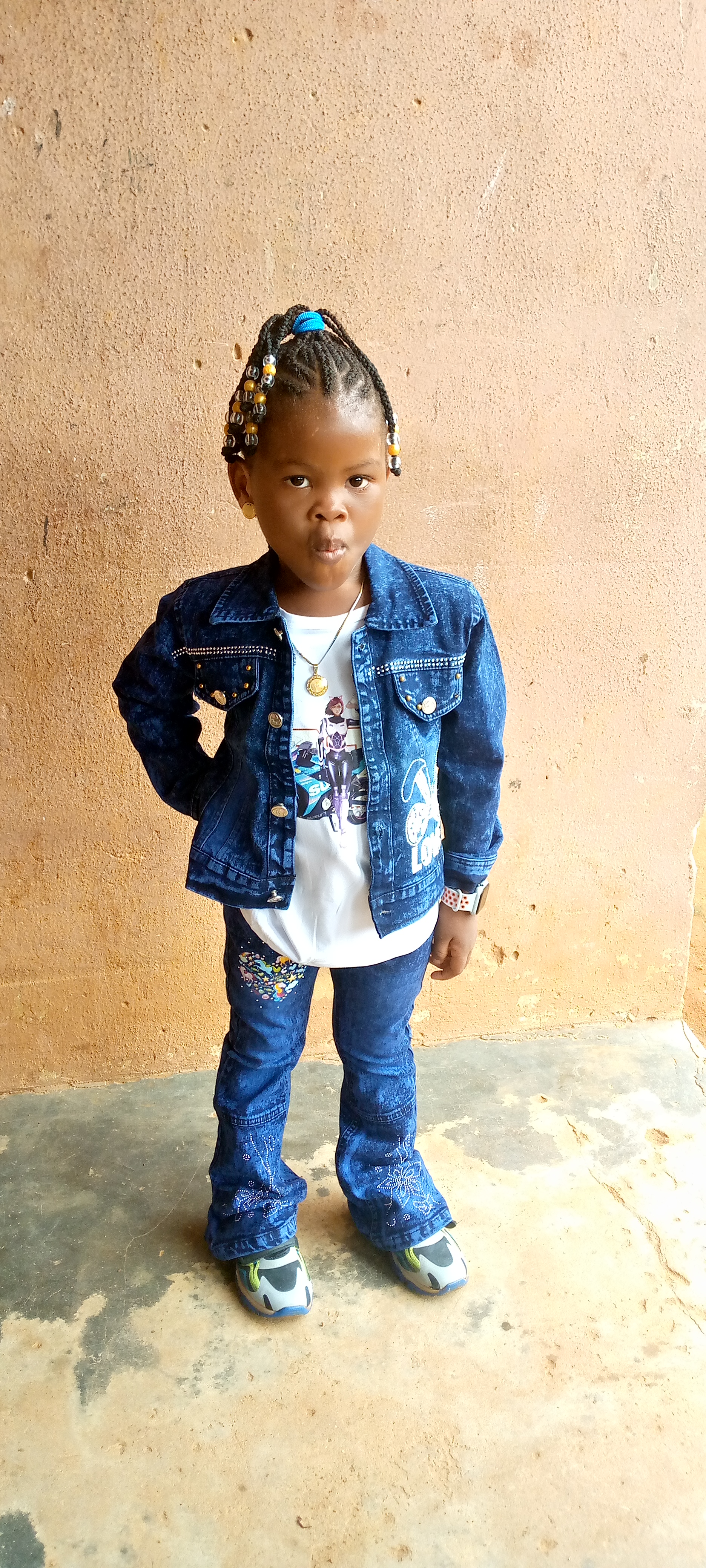 Anjola Oluwafirepemi
